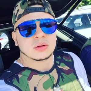 Meet your Posher, Steven